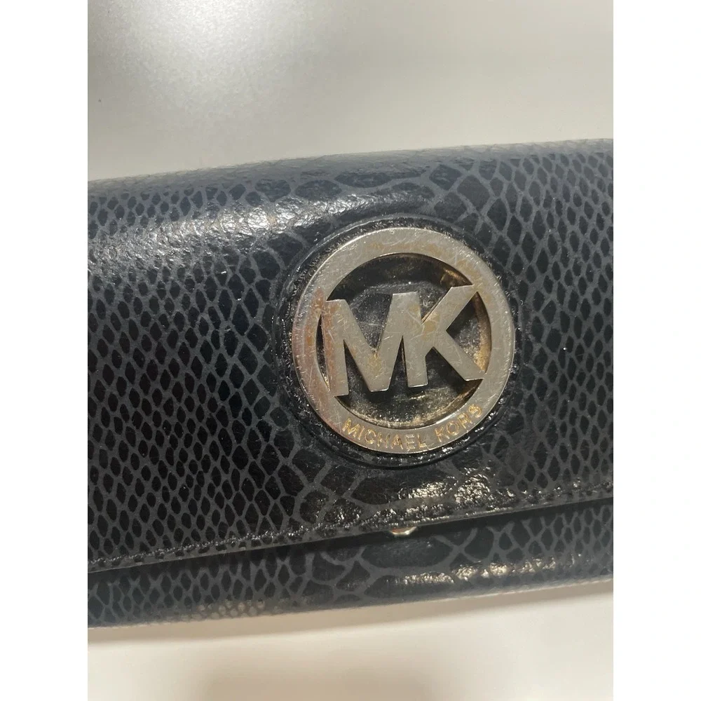 Michael Kors Wallet - Picture 4 of 4